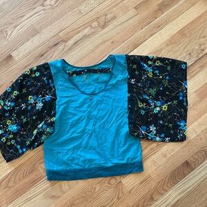 Prana Teal and Floral Sleeve Top, size m